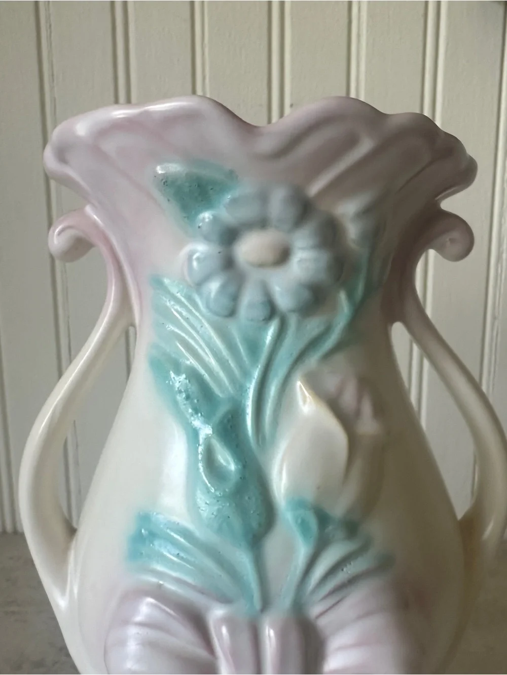 Hull Pottery Bow Knot Blue & Pink B-7 Vase Floral 8.75” Handles Vintage 1949 EUC